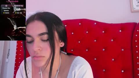 kylie_ls online show from February 18, 3:49 am