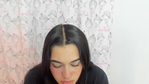 Snapshot of kylie_ls chatting on October 6, 1:33 am kylie_ls online show from October 6, 1:33 am