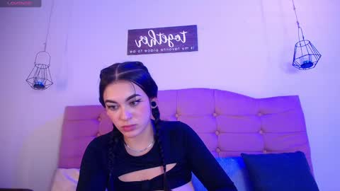 Snapshot of kylie_ls chatting on January 13, 10:35 pm kylie_ls online show from January 13, 10:35 pm