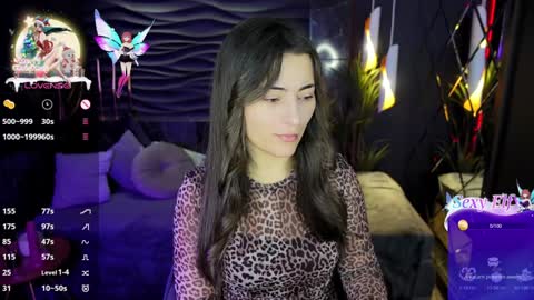 Snapshot of kylie_mellow chatting on December 30, 5:26 am Kylie online show from December 30, 5:26 am