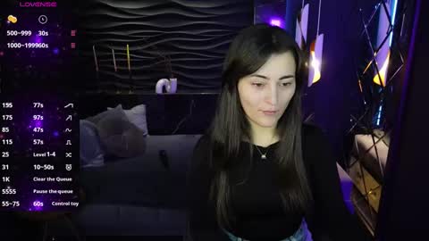 Snapshot of kylie_mellow chatting on March 8, 5:47 am Kylie online show from March 8, 5:47 am