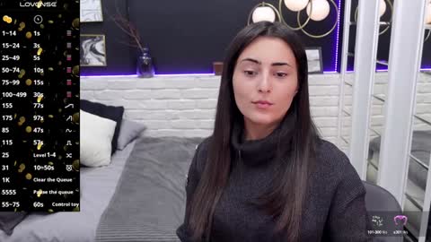 Snapshot of kylie_mellow chatting on January 28, 1:27 pm Kylie online show from January 28, 1:27 pm