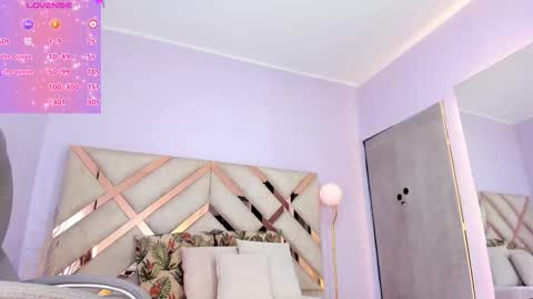 Kylie Reyes  online show from December 2, 7:16 pm