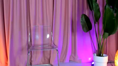 Jenny online show from October 13, 1:47 pm