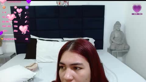 Snapshot of kyliiebaker chatting on October 18, 11:02 am Kylie online show from October 18, 11:02 am