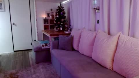  Giselle  online show from December 6, 6:49 pm