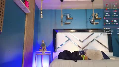 Cris  online show from December 5, 11:22 am