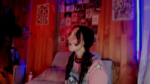 Laary Lily  online show from February 14, 2:28 am