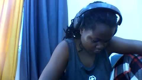 vida online show from April 13, 5:42 am