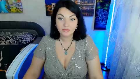 lady_boom_ online show from September 17, 9:40 am