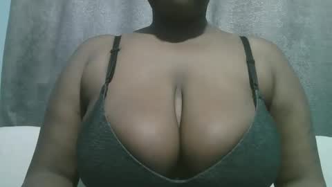 lady_dearra online show from October 29, 11:03 am