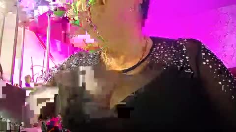 Snapshot of lady_gloria chatting on January 5, 5:51 am Lady Gloria online show from January 5, 5:51 am
