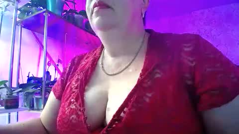 Snapshot of lady_gloria chatting on September 16, 3:58 am Lady Gloria online show from September 16, 3:58 am