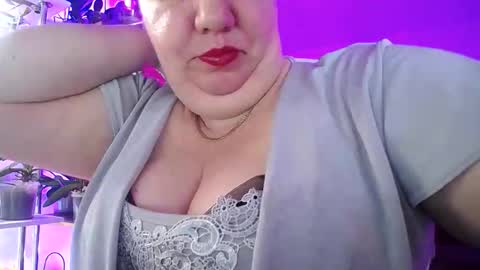 Lady Gloria online show from March 2, 6:14 am