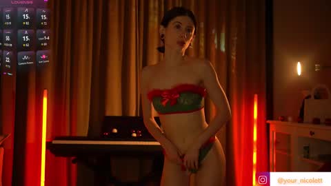 lady_nicolett online show from December 21, 12:48 am