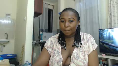 Maya online show from November 9, 12:49 am