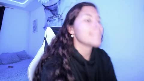 Snapshot of ladybrown_16 chatting on October 14, 2:58 am Lady online show from October 14, 2:58 am