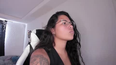 Snapshot of ladybrown_16 chatting on January 12, 7:31 pm Lady online show from January 12, 7:31 pm