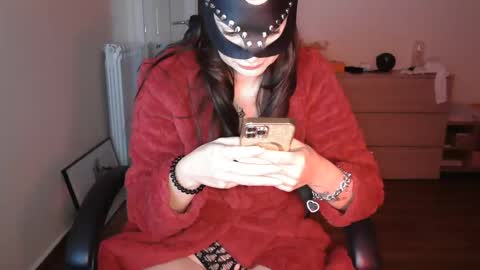 Lady Mask online show from December 15, 11:01 am