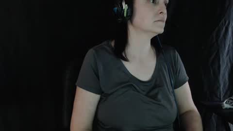 LadySlate online show from February 4, 2:49 am