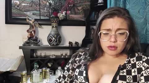 laia_hadid online show from November 24, 4:36 am