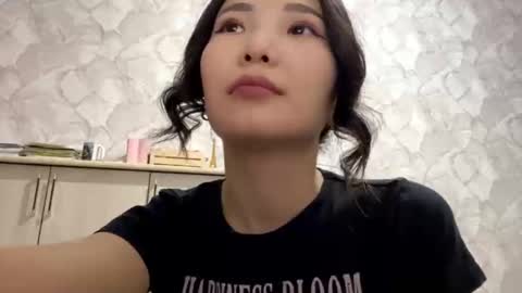 Snapshot of lakeishatimber chatting on September 14, 3:43 pm Luna online show from September 14, 3:43 pm