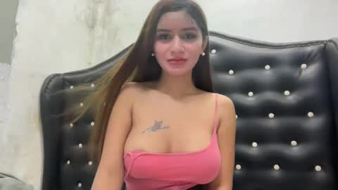 kristine online show from March 3, 8:04 pm