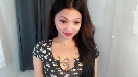 lala_lany online show from April 17, 7:43 am