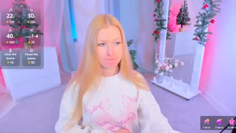 Snapshot of laly_peach chatting on December 31, 3:42 pm Laly online show from December 31, 3:42 pm