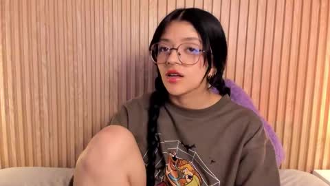 Snapshot of lana_dol chatting on September 10, 2:06 pm ... . . ... online show from September 10, 2:06 pm