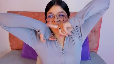 Snapshot of lana_dol chatting on February 23, 1:13 pm ... . . ... online show from February 23, 1:13 pm