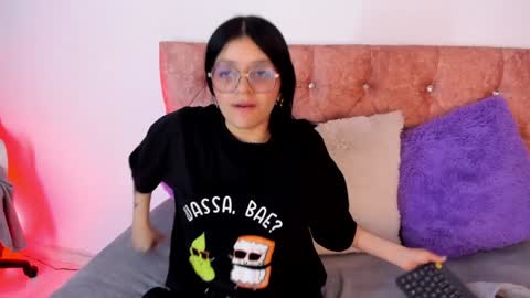 Snapshot of lana_dol chatting on January 22, 12:27 pm ... . . ... online show from January 22, 12:27 pm