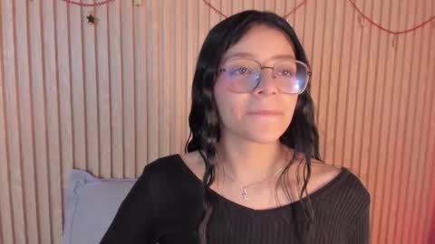 ... .          . ... online show from November 25, 1:24 pm