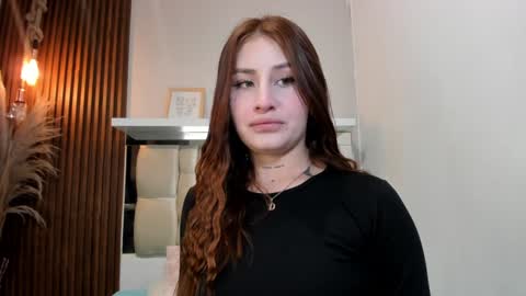 Snapshot of lana_jonnes_ chatting on December 30, 4:20 am Lana igauroraaaaaaaaa 1 online show from December 30, 4:20 am