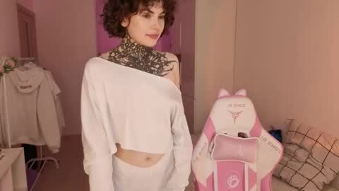 Eva online show from June 3, 3:18 am