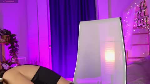 LanaBakers NONUDE MODEL online show from April 17, 3:08 am