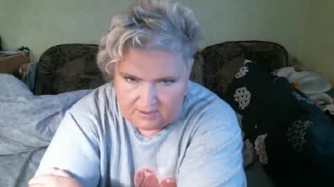 lanacat555 online show from December 4, 12:07 pm