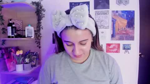 lanaherondale_ online show from September 21, 9:02 pm