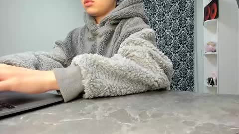 Snapshot of lanalandd chatting on December 13, 3:21 pm Lana online show from December 13, 3:21 pm