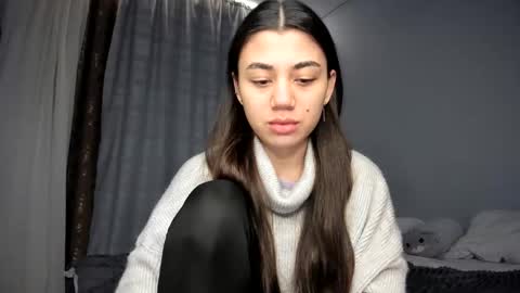 Lana online show from December 21, 4:55 pm