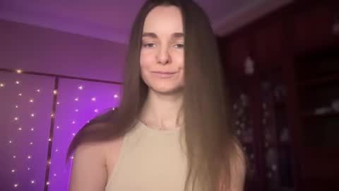 Lana online show from February 22, 2:59 pm