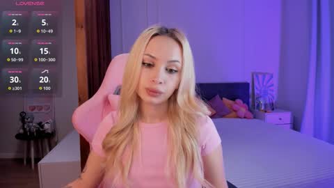 Lana online show from December 22, 3:53 am