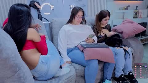 lanna_as online show from February 25, 10:08 pm