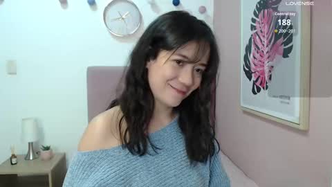 Lanna online show from September 25, 1:54 pm