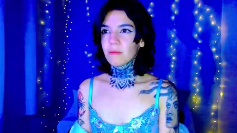 LANNIE   online show from January 15, 2:06 am