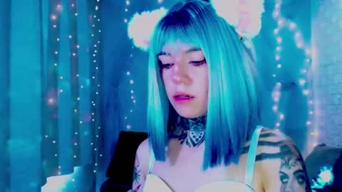 LANNIE   online show from March 13, 5:58 pm