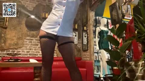 lapussia online show from November 14, 11:05 pm