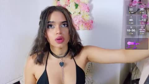 Lara Gill online show from March 14, 10:55 pm