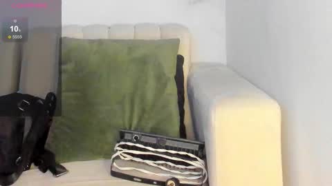 Lara Madisson online show from November 17, 5:30 am