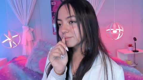 lara online show from September 19, 4:44 am